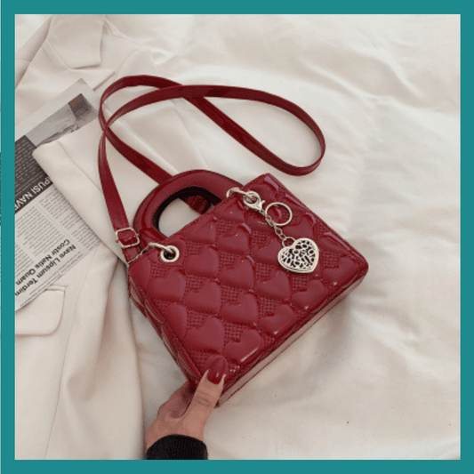 Sac à Main en Cuir Verni  pour Femme – L’élégance brillante pour un style irrésistible