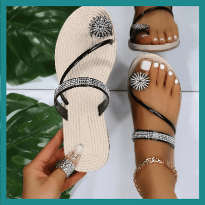Basi ya biscuit plat Sandales ya plage pantoufles ya luxe Chaussures designer Nouveau été mode